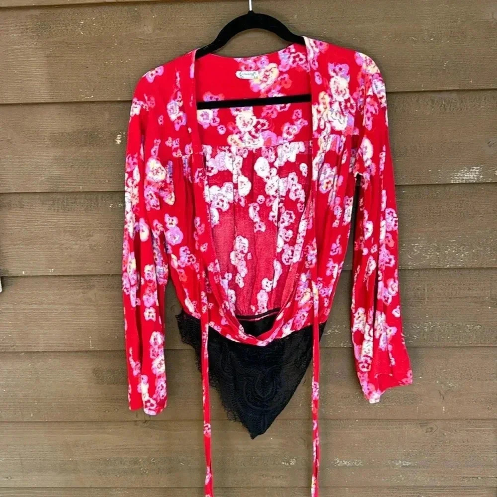 Free People intimately red floral bodysuit size small